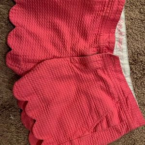 Size 00 pink Lilly Pulitzer. Like new can’t wear again